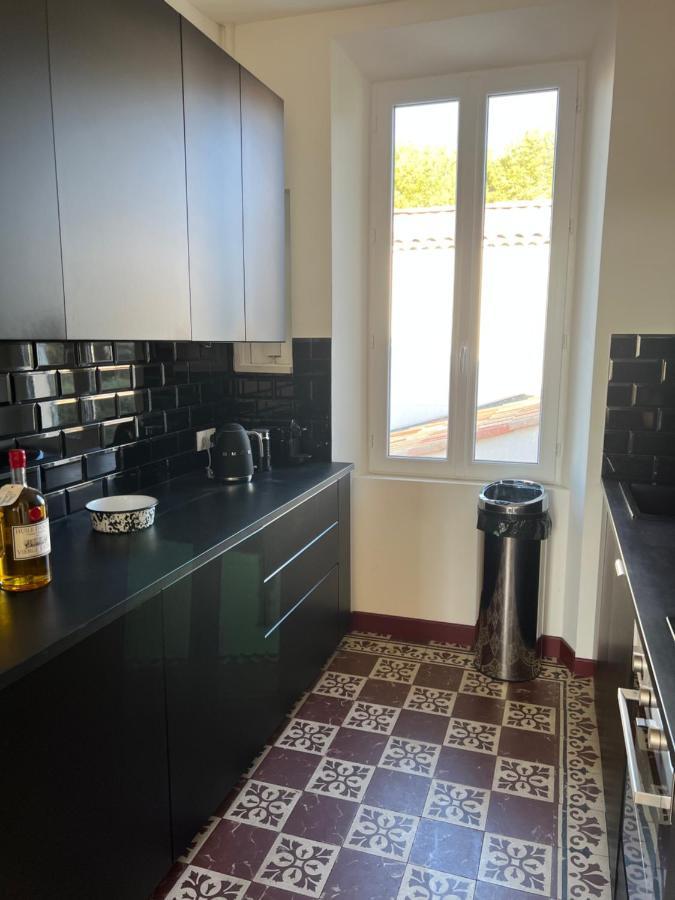 La Suite 68 Bandol Avec Jardin Et Parking Privatif Bagian luar foto